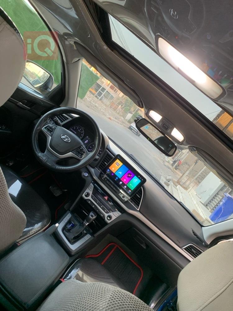 هیوندای ئەلەنترا